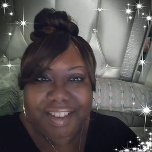 Meet your Posher, Ramona